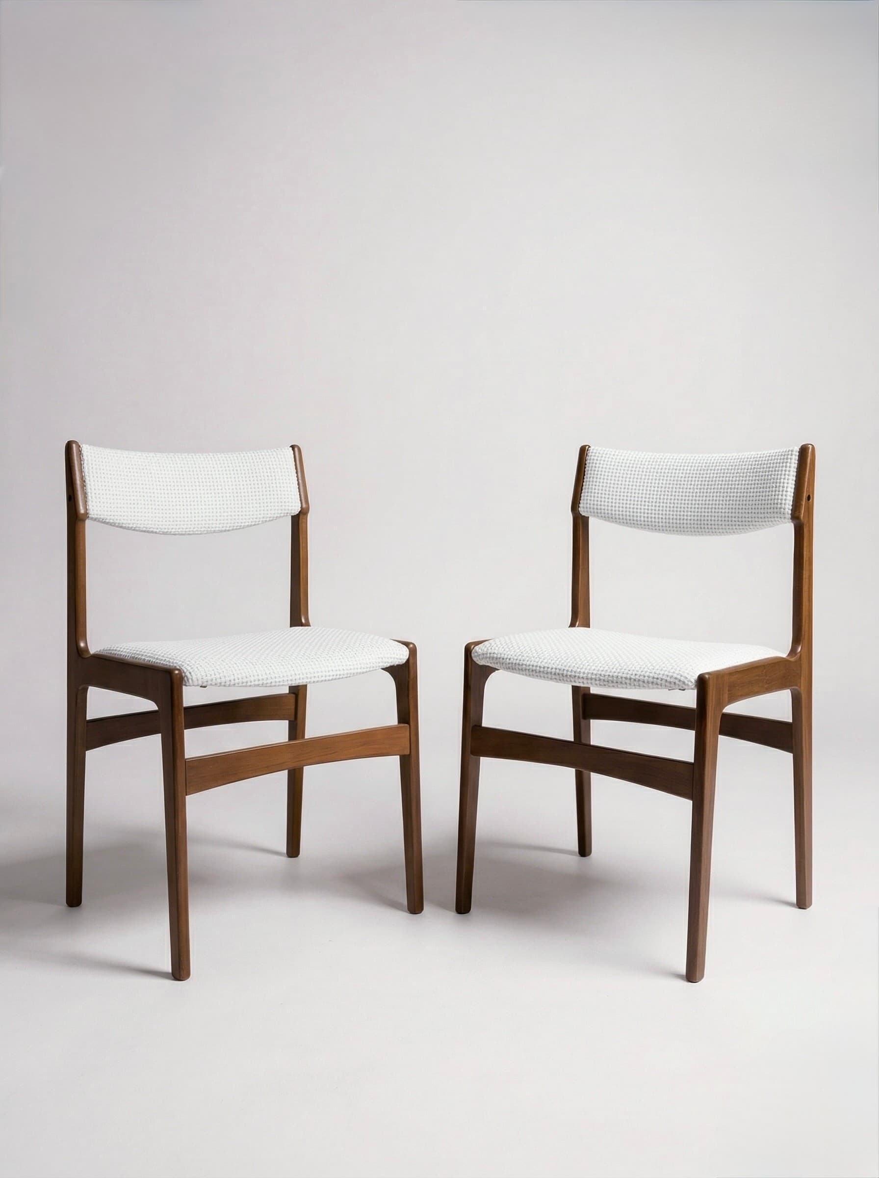 Lot de 4 chaises scandinaves Erik Buch - Miniature 2